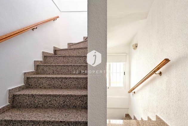 Tweedehands - Chalet -
Orihuela Costa - Costa Blanca