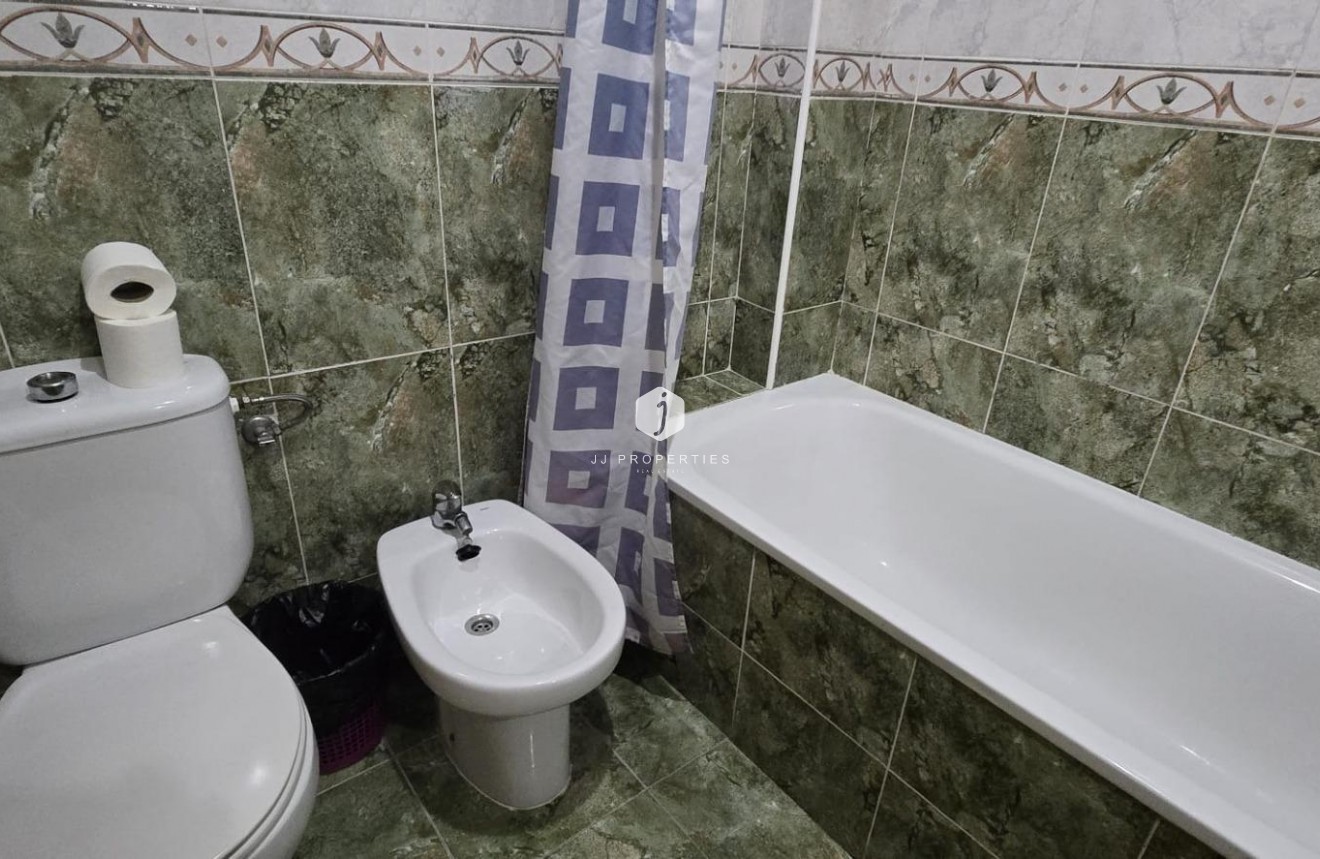 D'occasion - Appartement -
Torrevieja