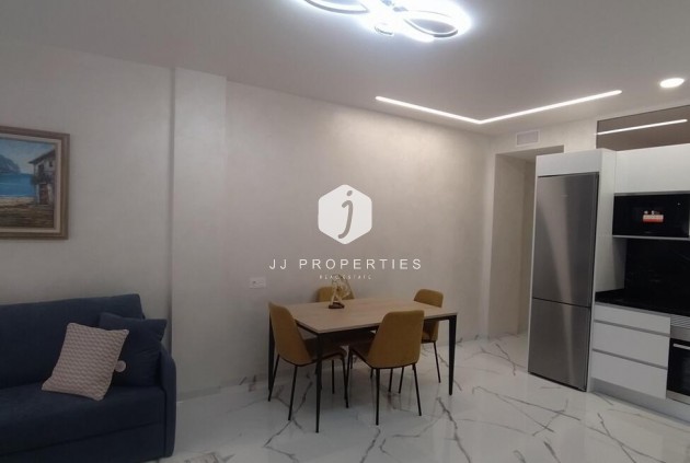 Tweedehands - Appartement / flat -
Torrevieja - Playa del Cura