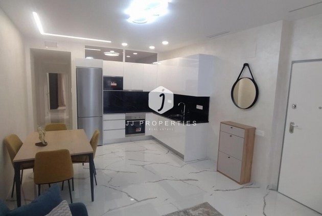 Tweedehands - Appartement / flat -
Torrevieja - Playa del Cura