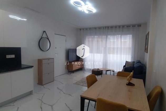 Tweedehands - Appartement / flat -
Torrevieja - Playa del Cura
