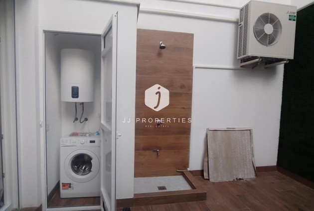 Tweedehands - Appartement / flat -
Torrevieja - Playa del Cura