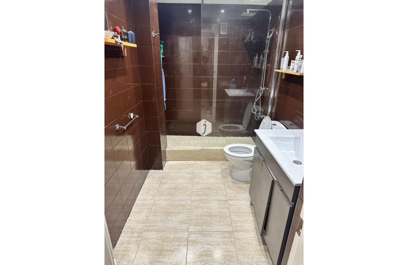 Tweedehands - Appartement / flat -
Torrevieja - El Acequión - Los Náufragos