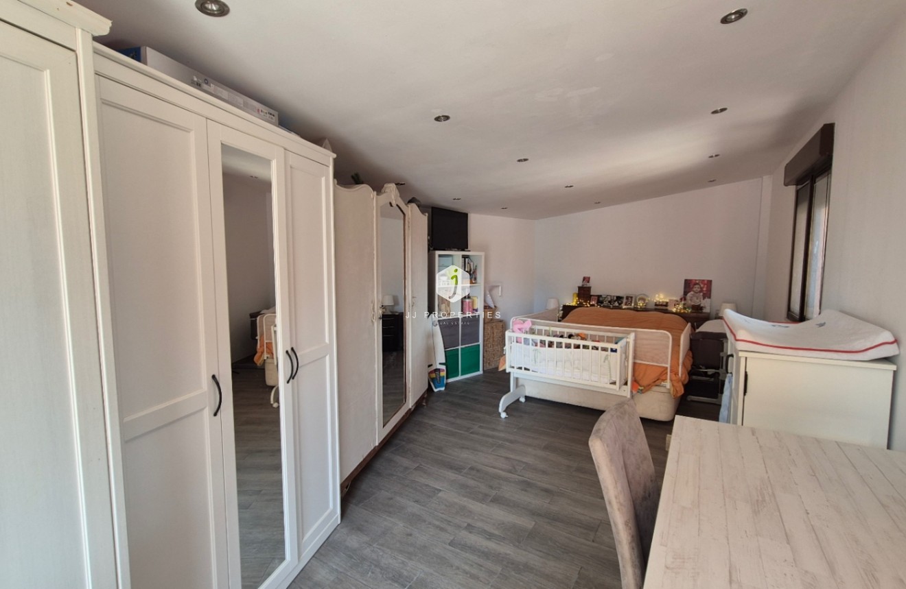 Tweedehands - Villa -
Torrevieja - Costa Blanca