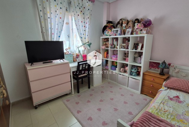 Tweedehands - Villa -
Torrevieja - Costa Blanca