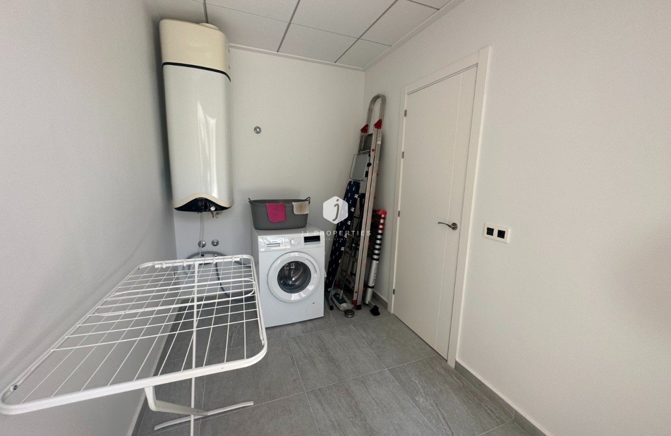 Tweedehands - Villa -
San Miguel de Salinas - Inland