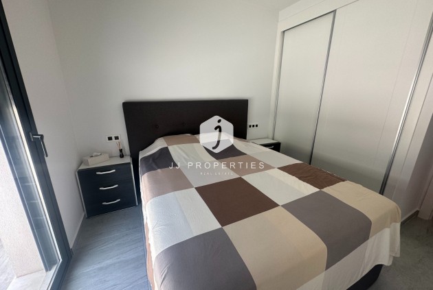 Tweedehands - Villa -
San Miguel de Salinas - Inland