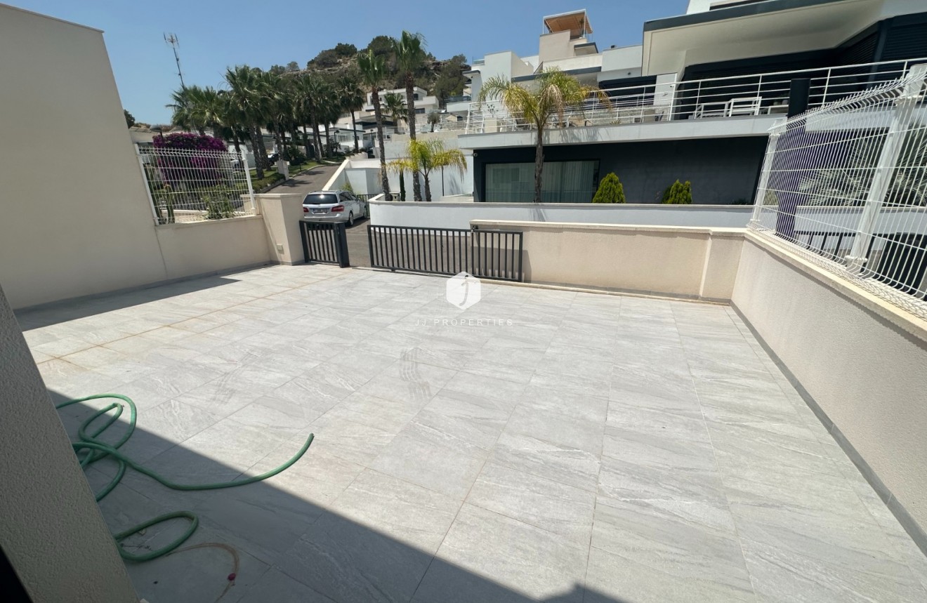 Tweedehands - Villa -
San Miguel de Salinas - Inland