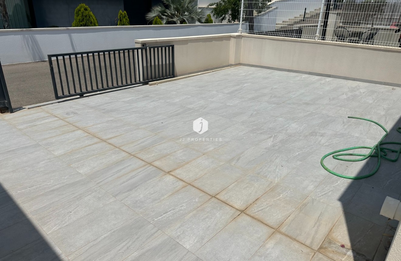 Tweedehands - Villa -
San Miguel de Salinas - Inland