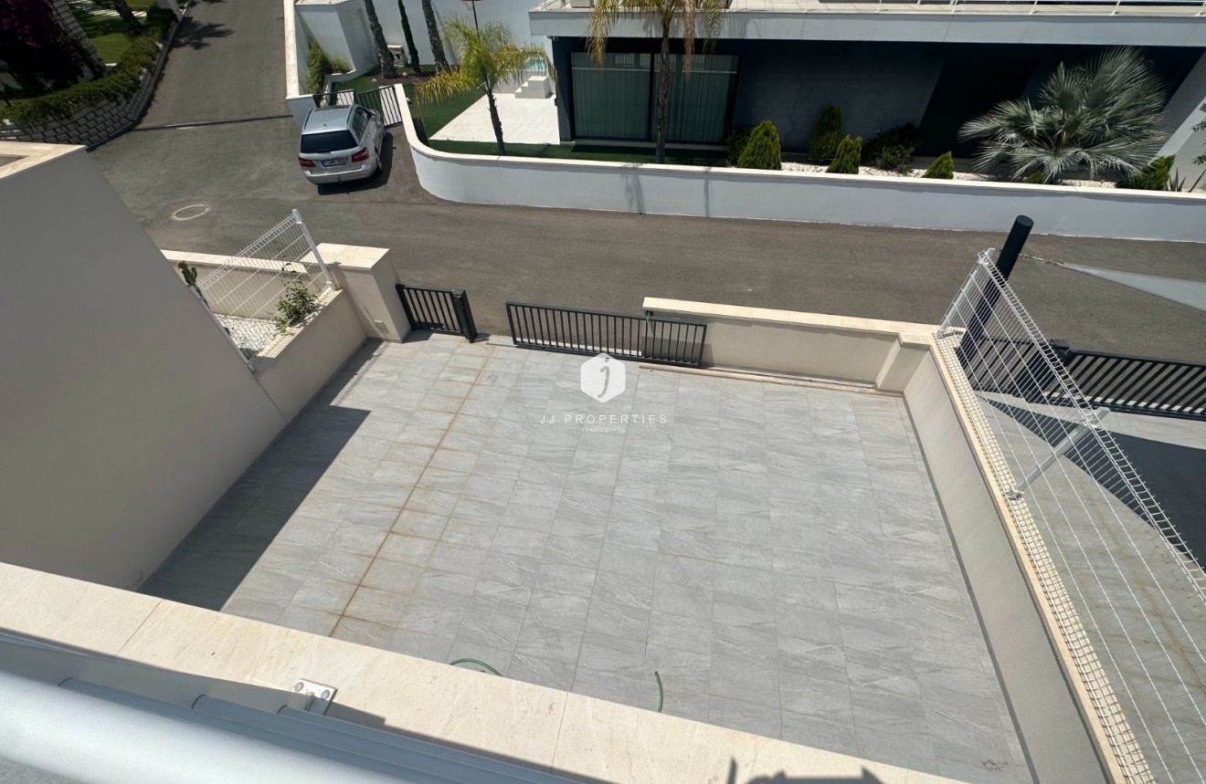 Tweedehands - Villa -
San Miguel de Salinas - Inland