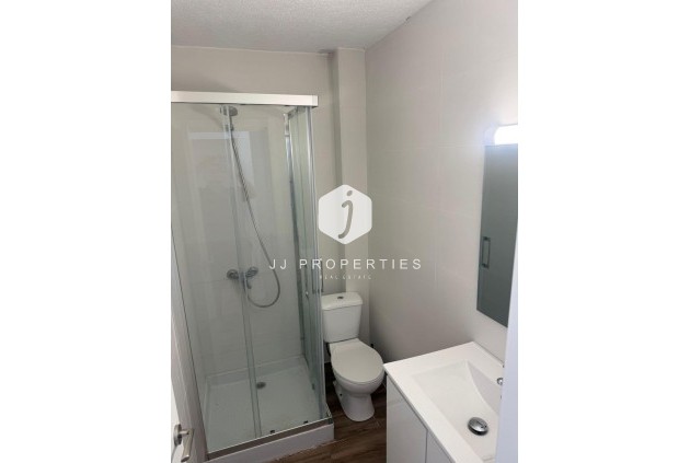 Tweedehands - Chalet -
Torrevieja - La Siesta - El Salado - Torreta