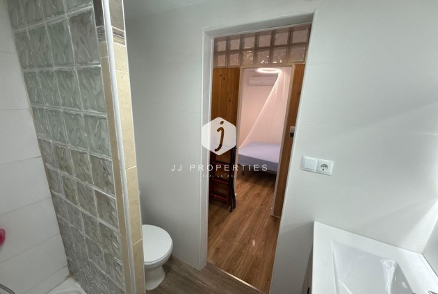 Tweedehands - Chalet -
Torrevieja - La Siesta - El Salado - Torreta