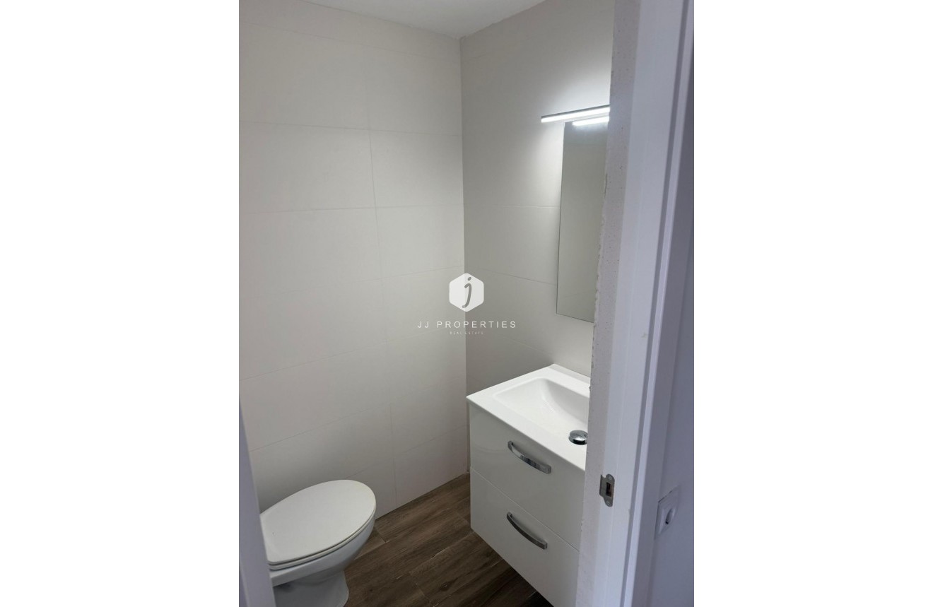 Tweedehands - Chalet -
Torrevieja - La Siesta - El Salado - Torreta