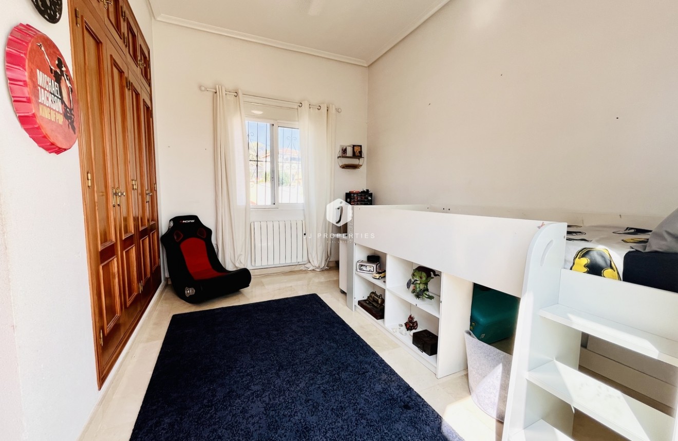 Tweedehands - Villa -
San Miguel de Salinas - Inland