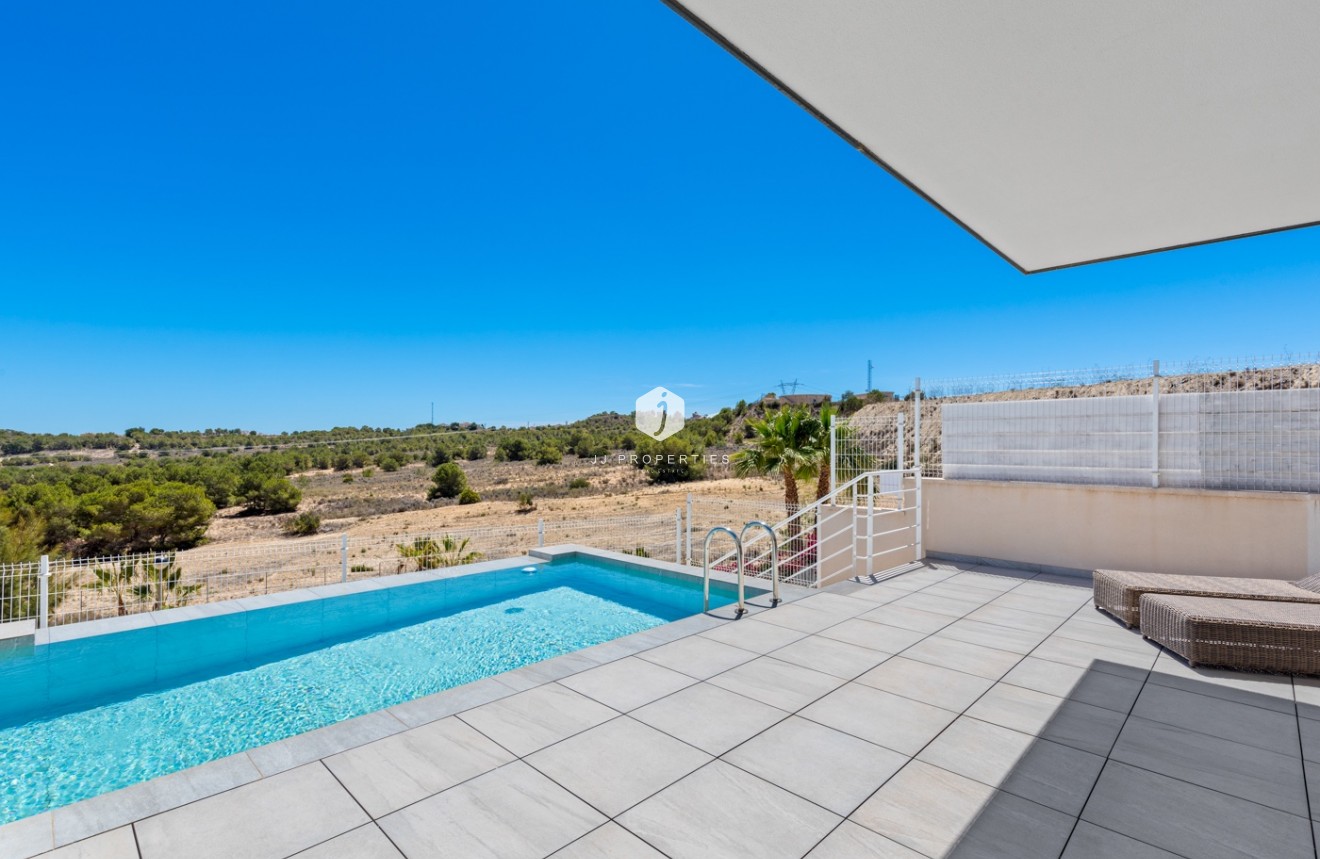 Tweedehands - Villa -
San Miguel de Salinas - Inland