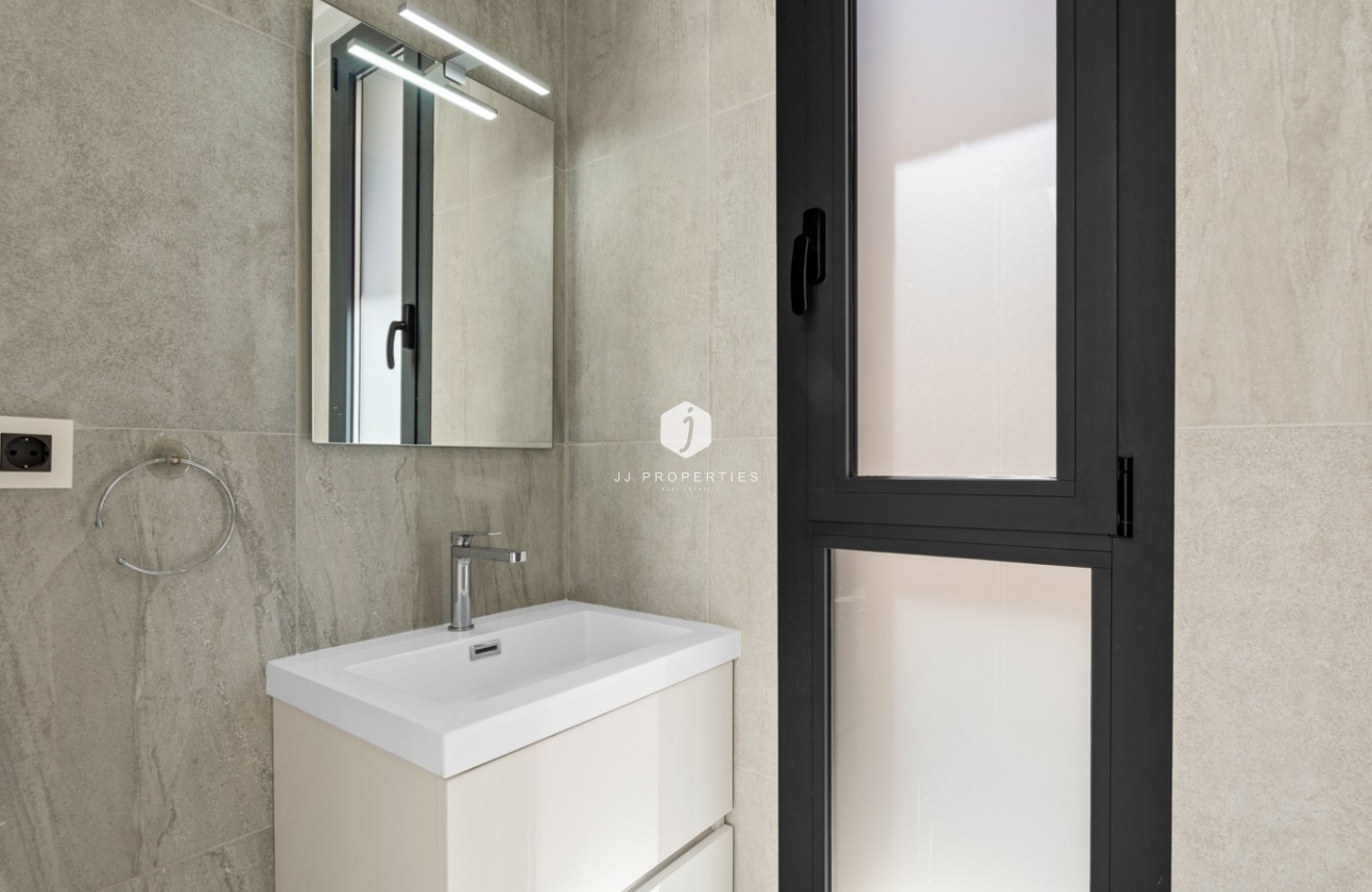 Tweedehands - Villa -
San Miguel de Salinas - Inland