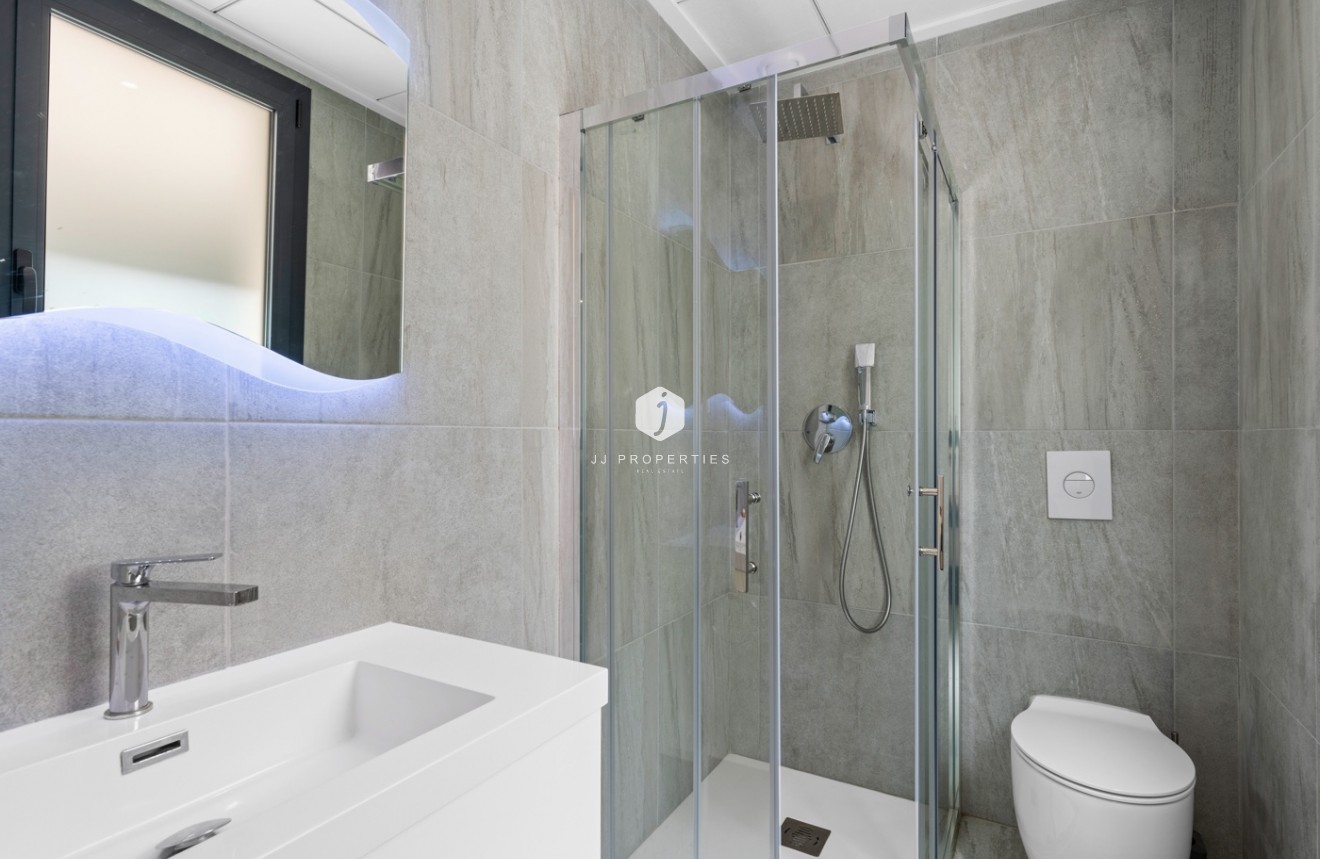 Tweedehands - Villa -
San Miguel de Salinas - Inland