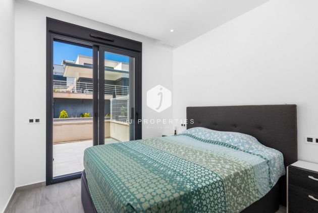 Tweedehands - Villa -
San Miguel de Salinas - Inland