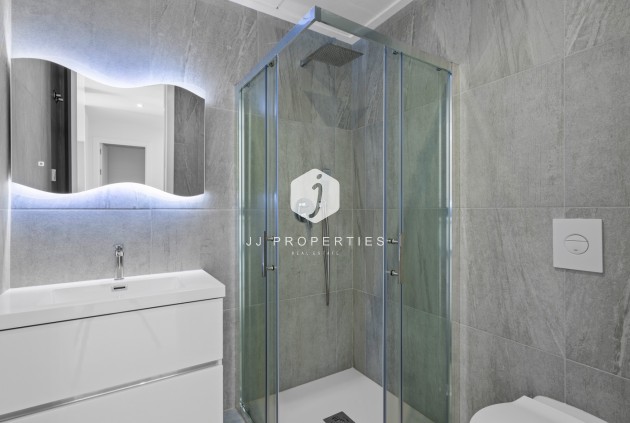 Tweedehands - Villa -
San Miguel de Salinas - Inland