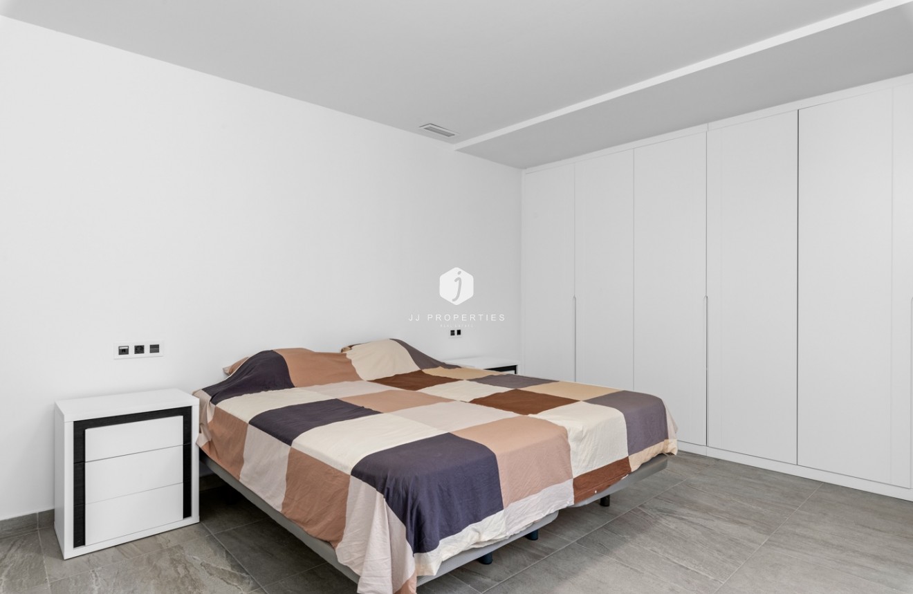 Tweedehands - Villa -
San Miguel de Salinas - Inland