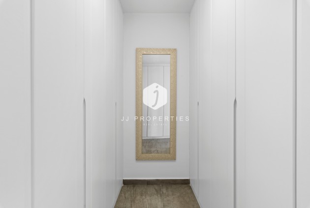 Tweedehands - Villa -
San Miguel de Salinas - Inland