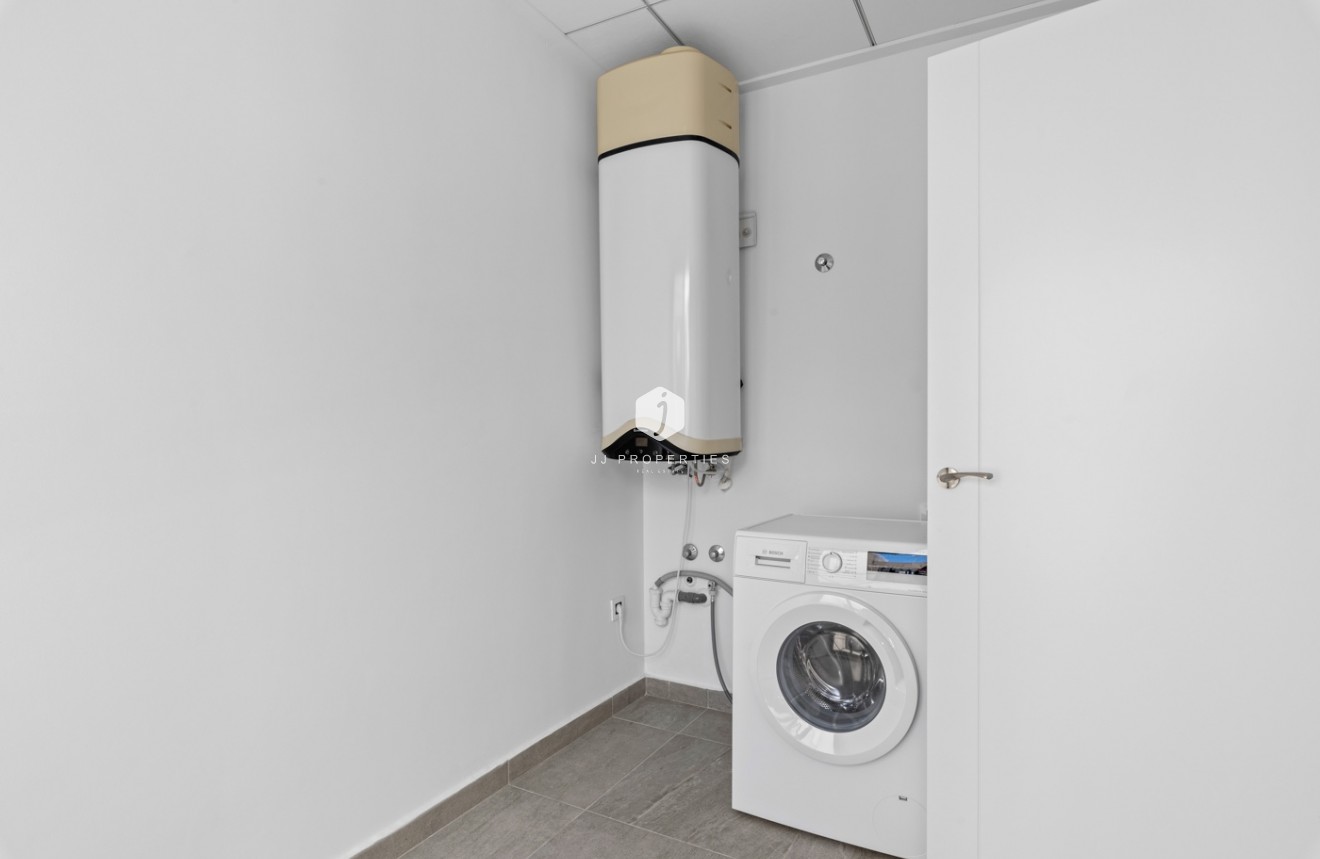 Tweedehands - Villa -
San Miguel de Salinas - Inland