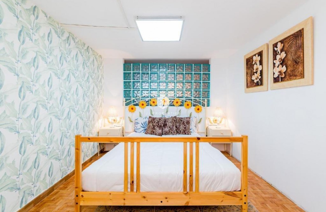 Tweedehands - duplex -
Torrevieja - Acequion