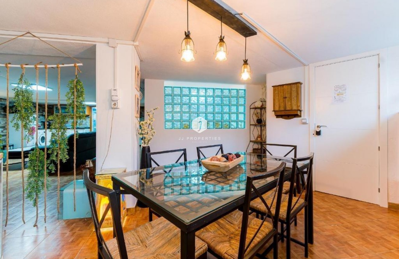 Tweedehands - duplex -
Torrevieja - Acequion