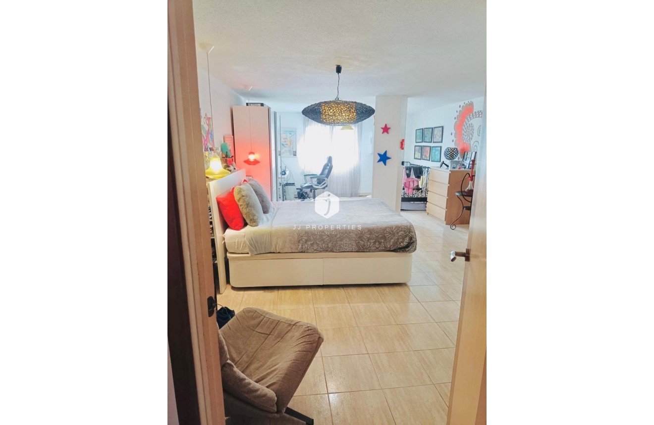 Tweedehands - duplex -
Torrevieja - Acequion