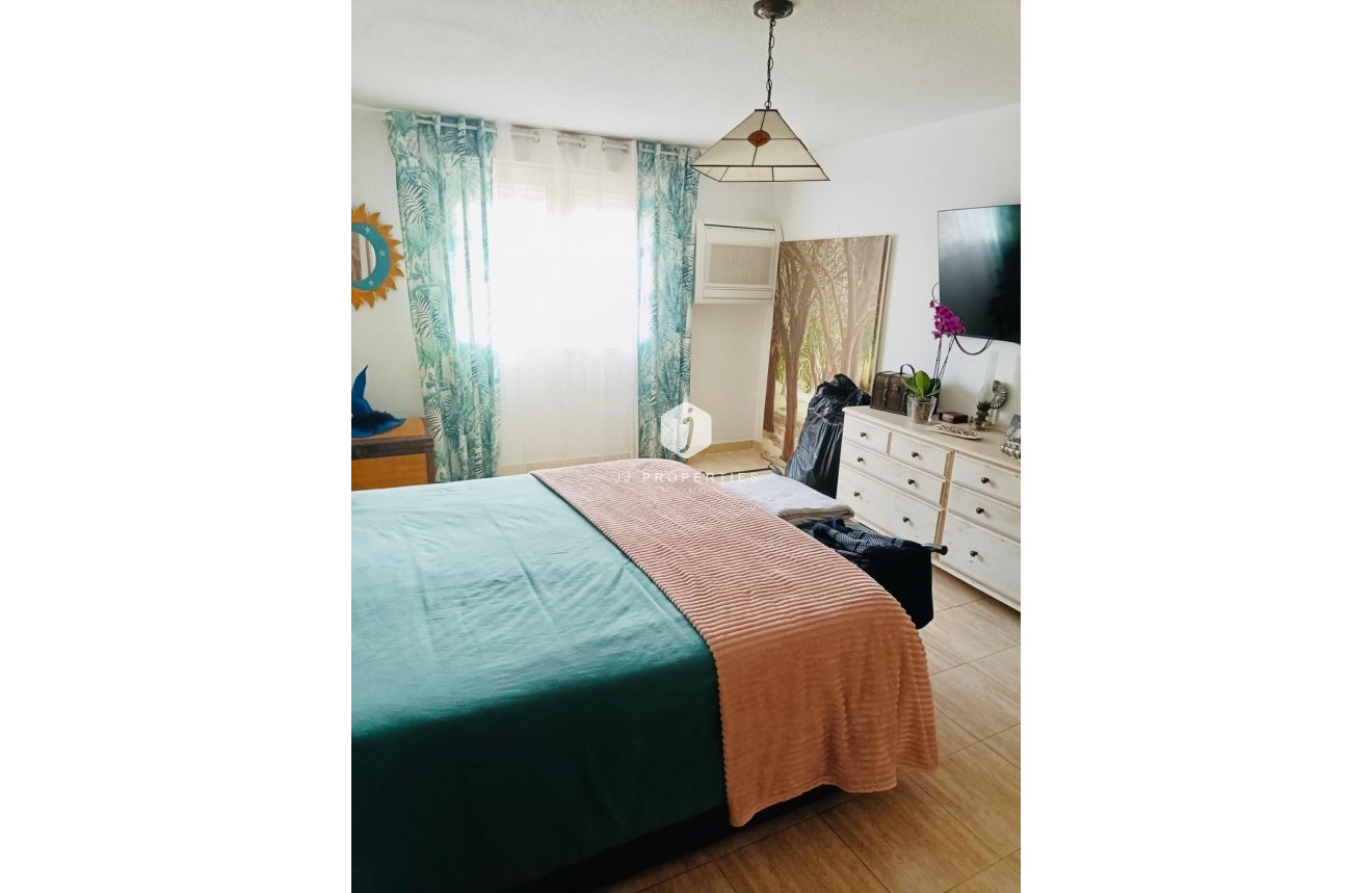 Tweedehands - duplex -
Torrevieja - Acequion