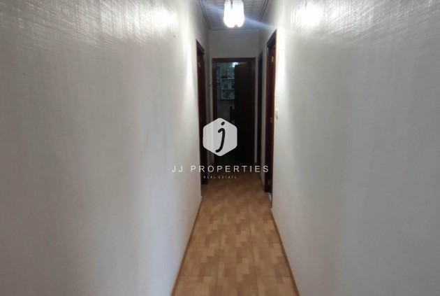 Aus zweiter Hand - Wohnung -
Cox - Comunidad Valenciana