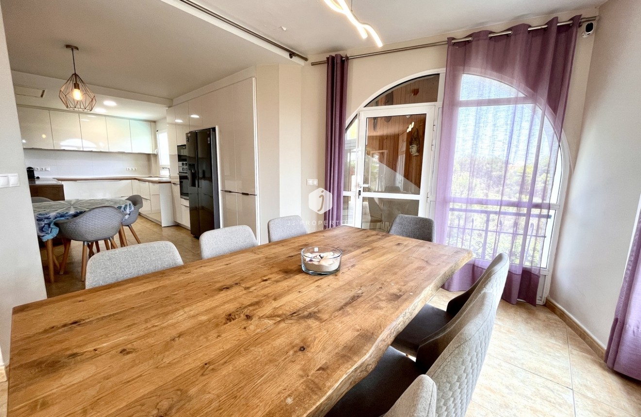 Tweedehands - Villa -
La Zenia - Costa Blanca