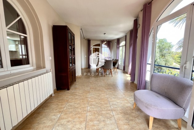 Tweedehands - Villa -
La Zenia - Costa Blanca