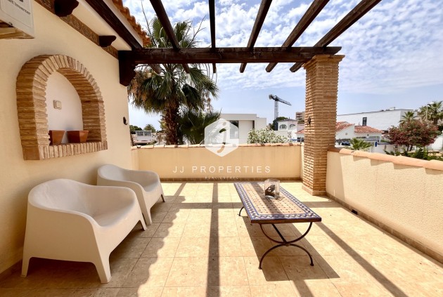 Tweedehands - Villa -
La Zenia - Costa Blanca