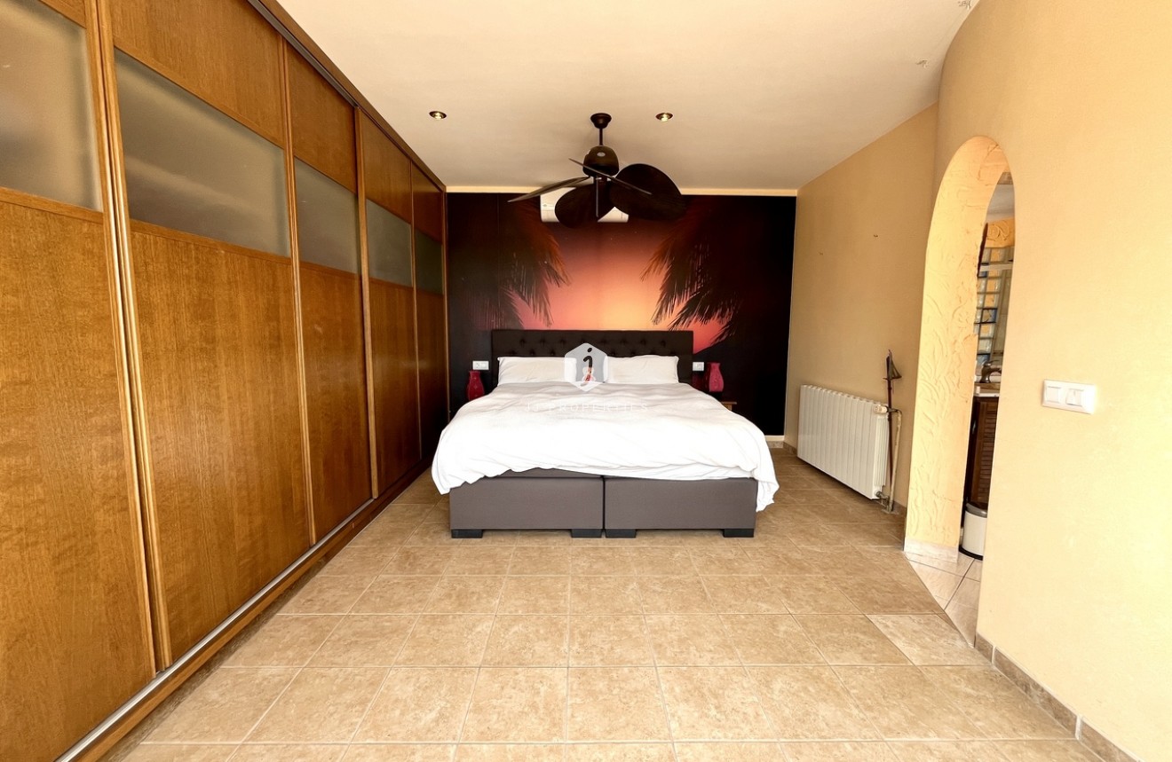 Tweedehands - Villa -
La Zenia - Costa Blanca