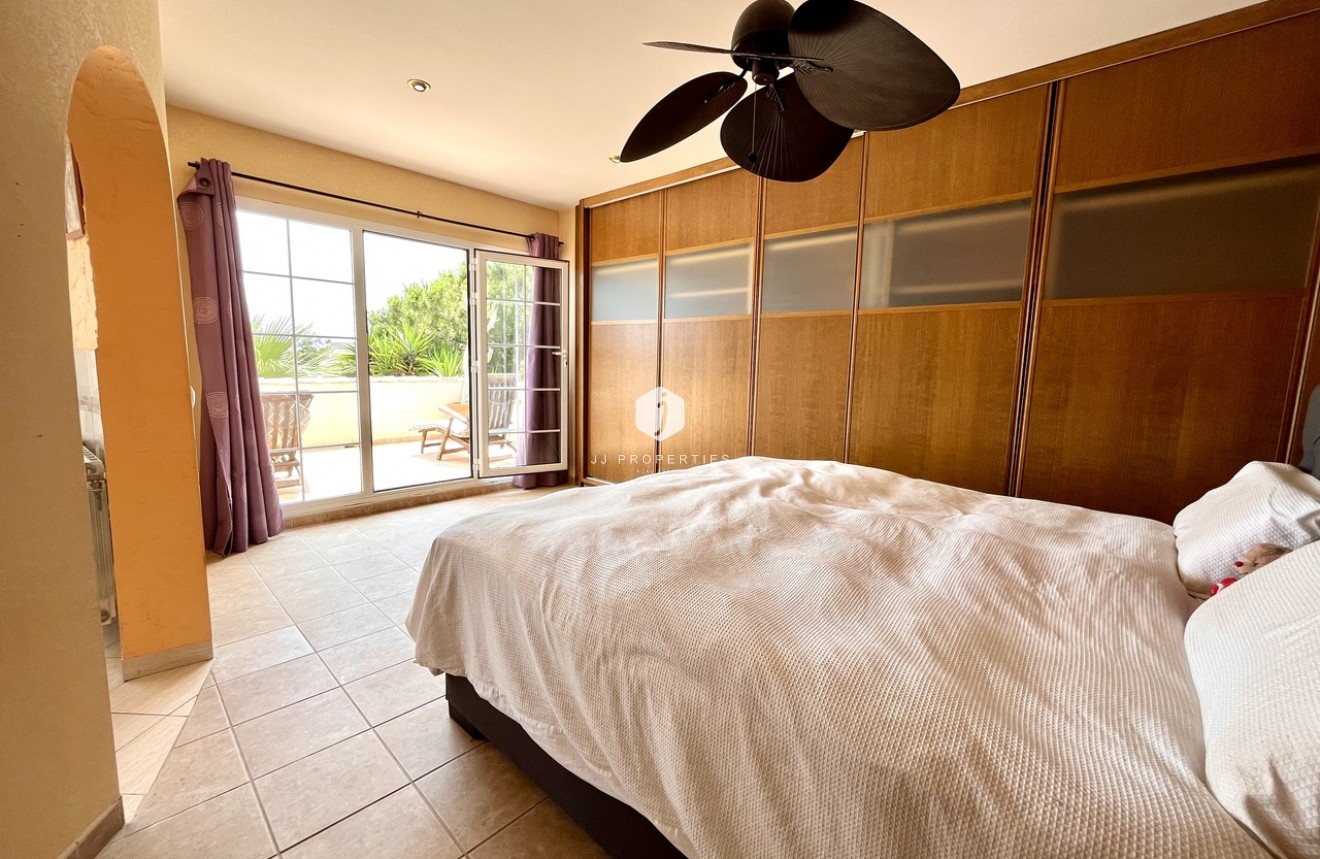 Tweedehands - Villa -
La Zenia - Costa Blanca