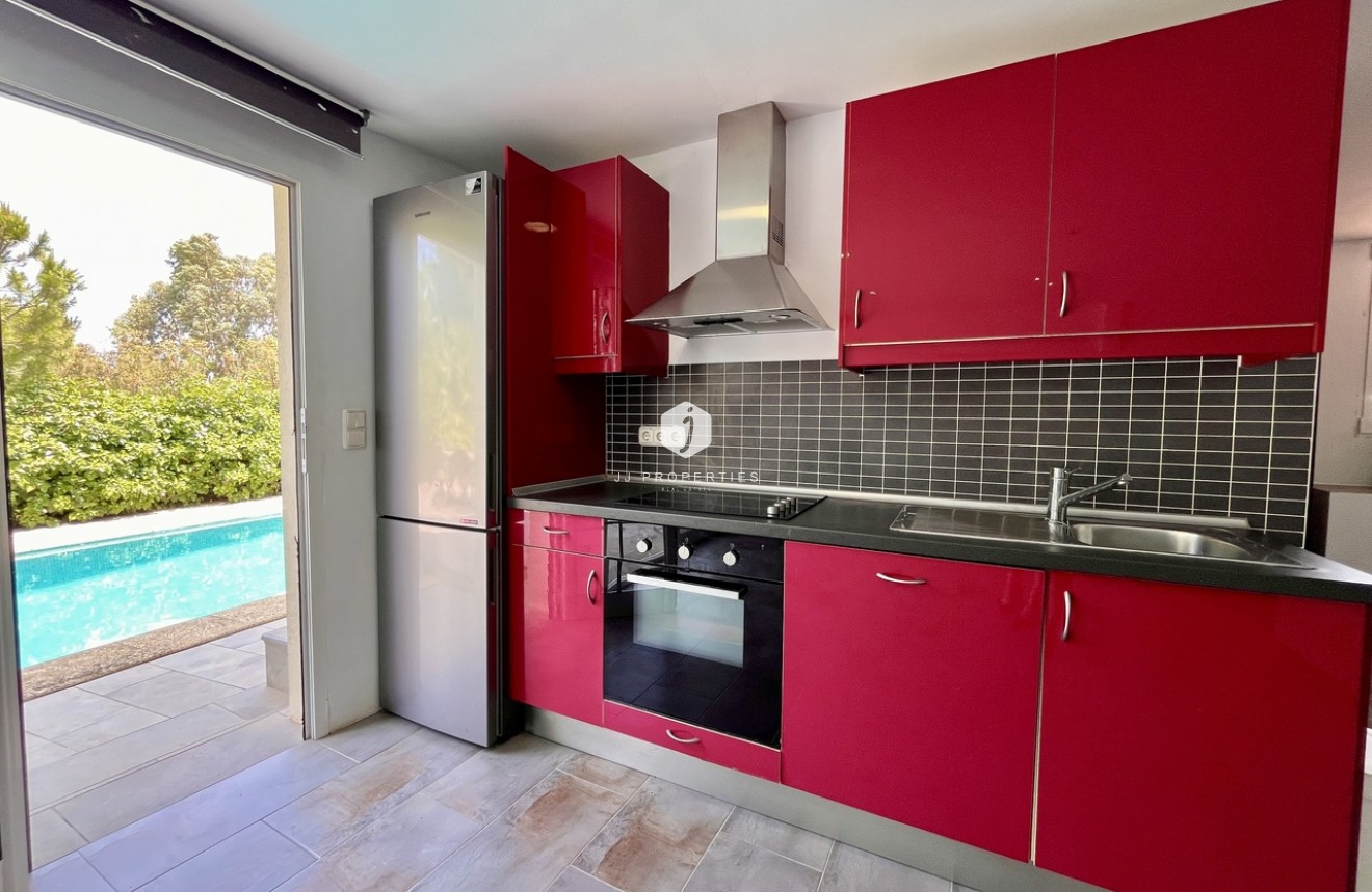 Tweedehands - Villa -
La Zenia - Costa Blanca