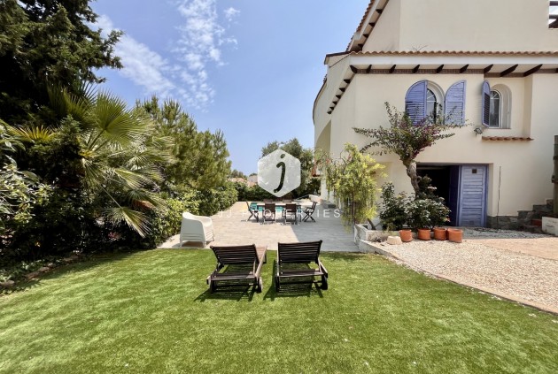 Tweedehands - Villa -
La Zenia - Costa Blanca