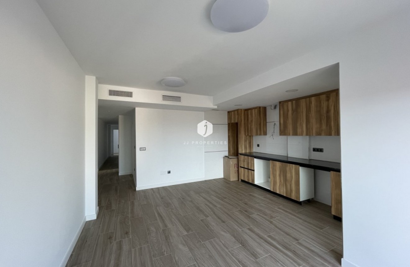 Tweedehands - Appartement / flat -
Algorfa - Inland