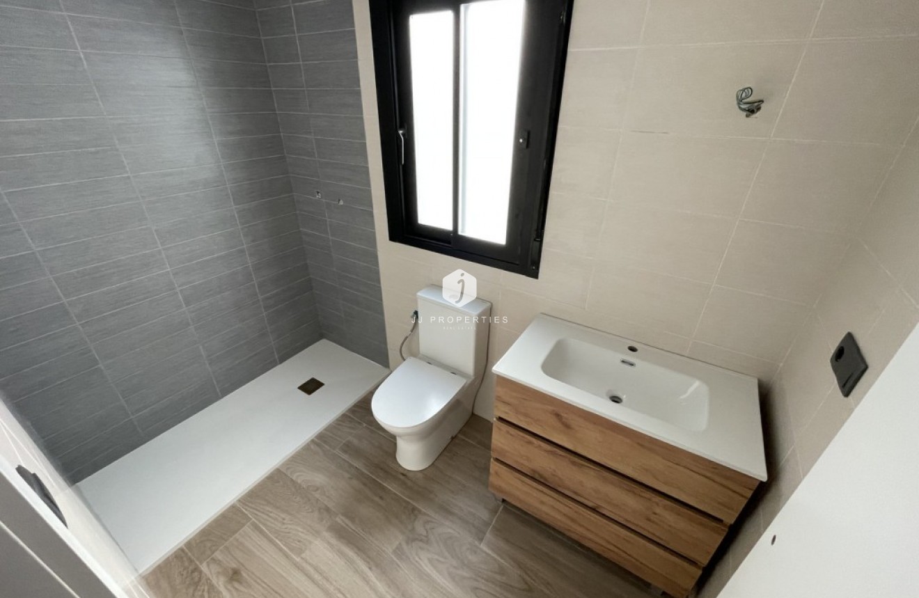 Tweedehands - Appartement / flat -
Algorfa - Inland