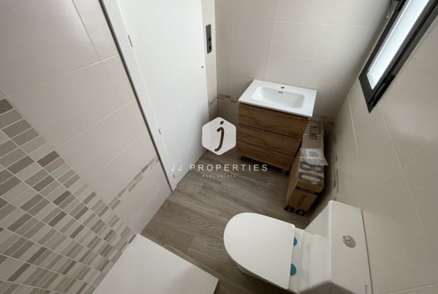 Tweedehands - Appartement / flat -
Algorfa - Inland