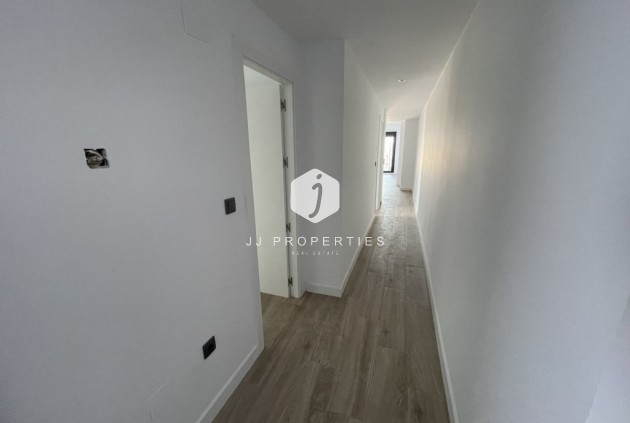 Tweedehands - Appartement / flat -
Algorfa - Inland