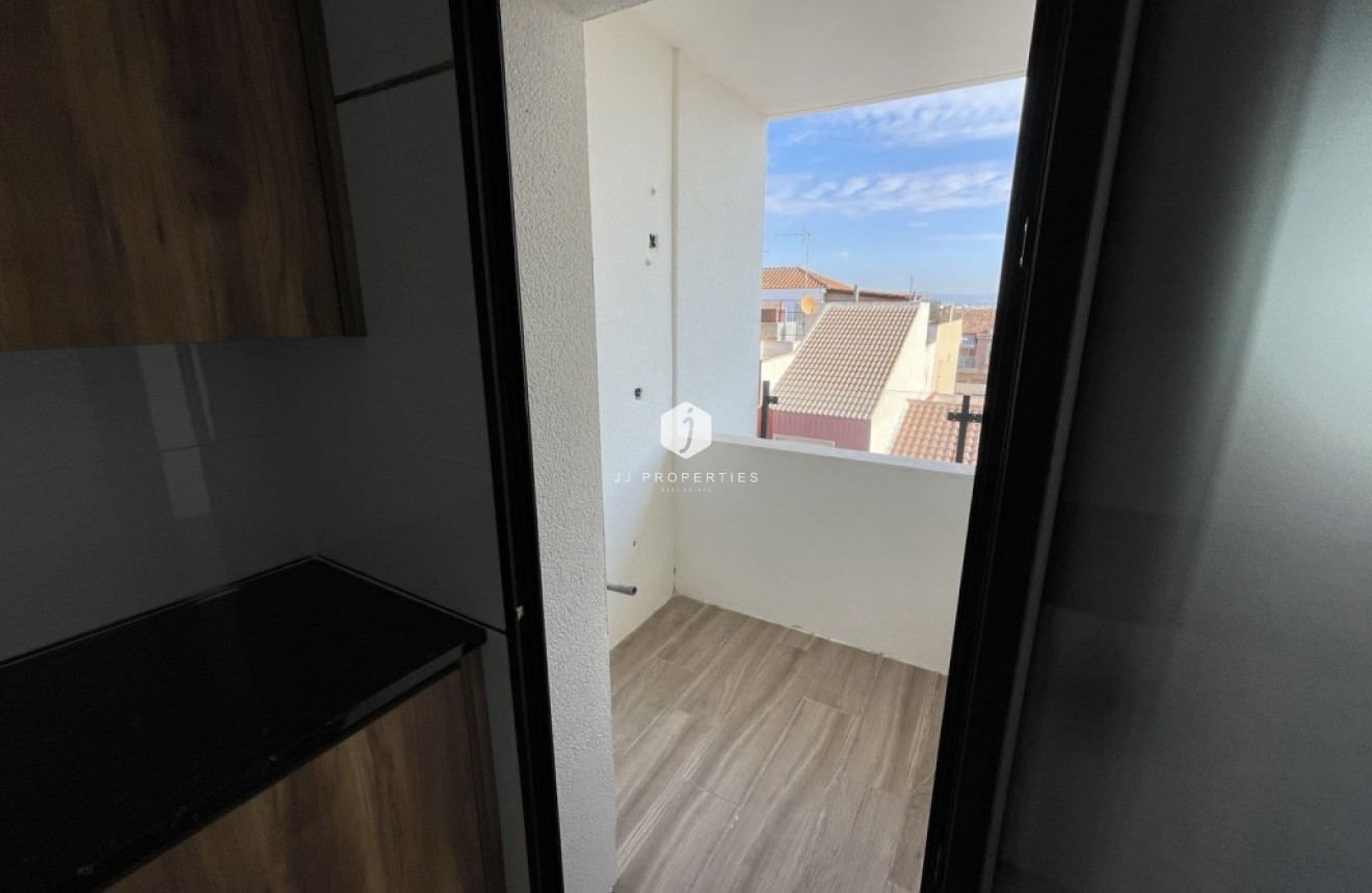 Tweedehands - Appartement / flat -
Algorfa - Inland