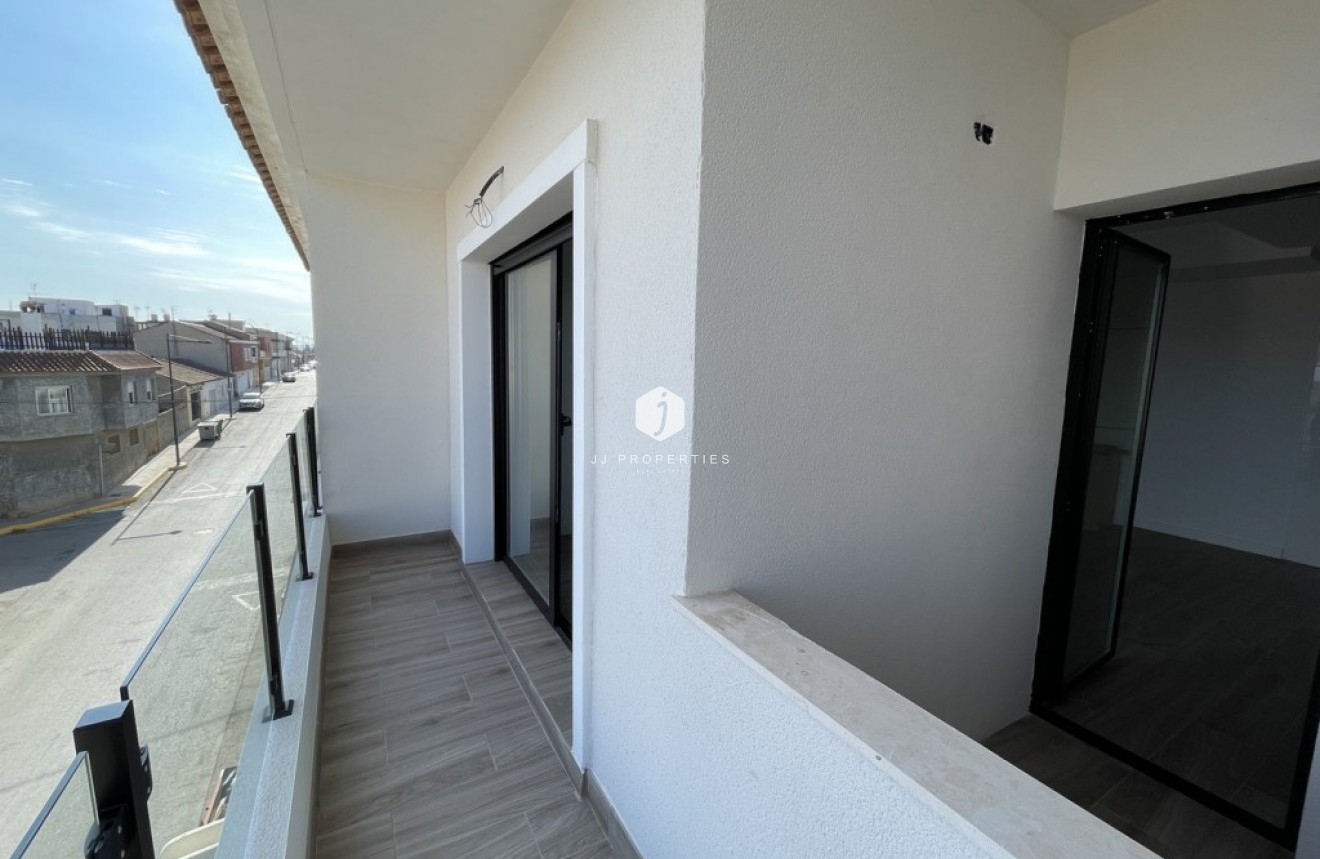 Tweedehands - Appartement / flat -
Algorfa - Inland