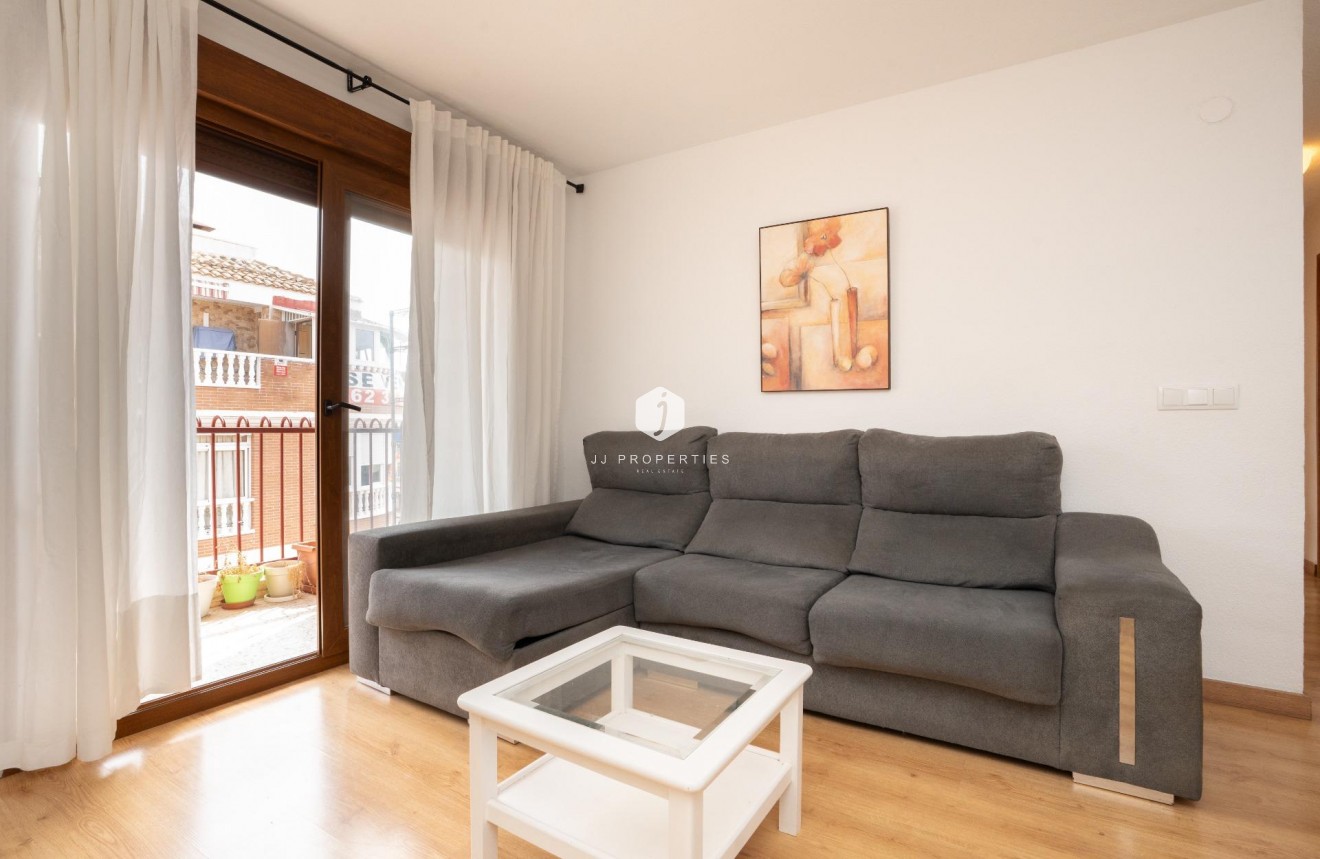 Tweedehands - Appartement / flat -
Torrevieja - El Acequión - Los Náufragos