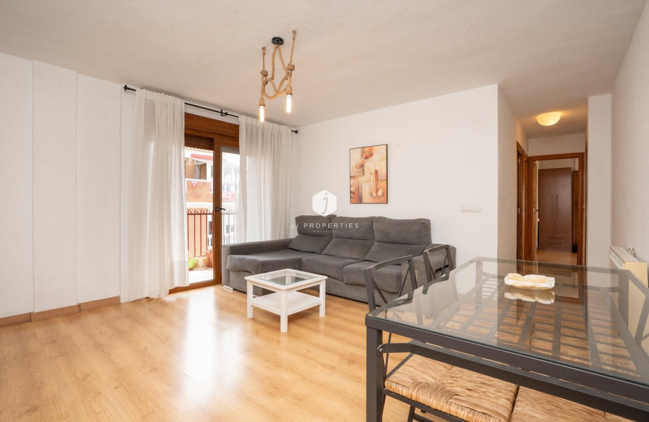 Tweedehands - Appartement / flat -
Torrevieja - El Acequión - Los Náufragos