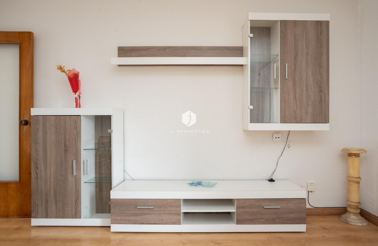 Tweedehands - Appartement / flat -
Torrevieja - El Acequión - Los Náufragos