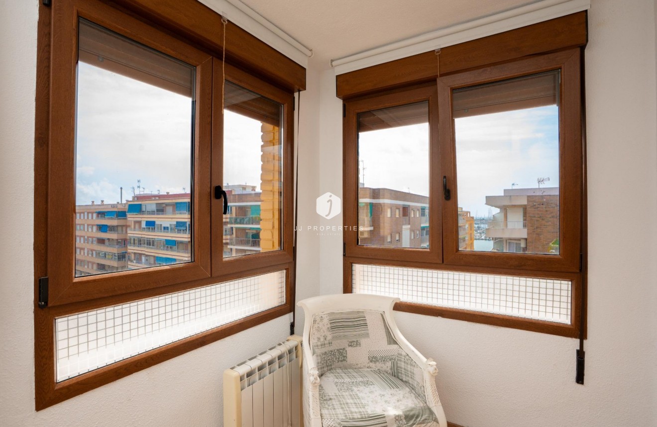 Tweedehands - Appartement / flat -
Torrevieja - El Acequión - Los Náufragos