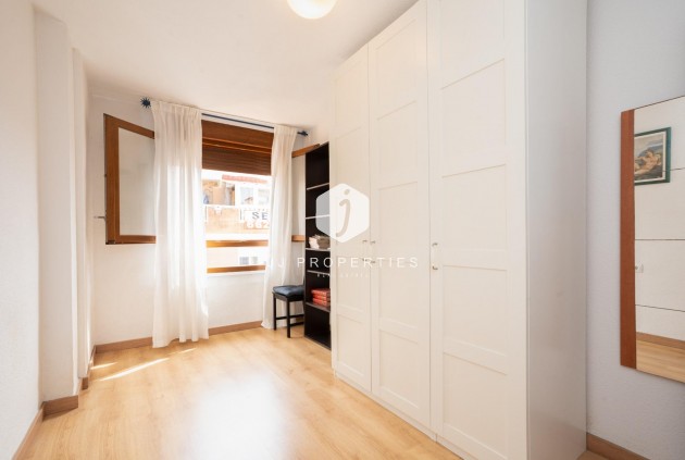 Tweedehands - Appartement / flat -
Torrevieja - El Acequión - Los Náufragos