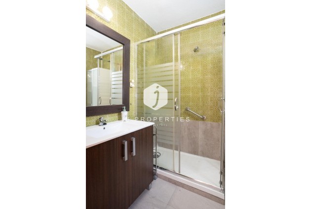 Tweedehands - Appartement / flat -
Torrevieja - El Acequión - Los Náufragos